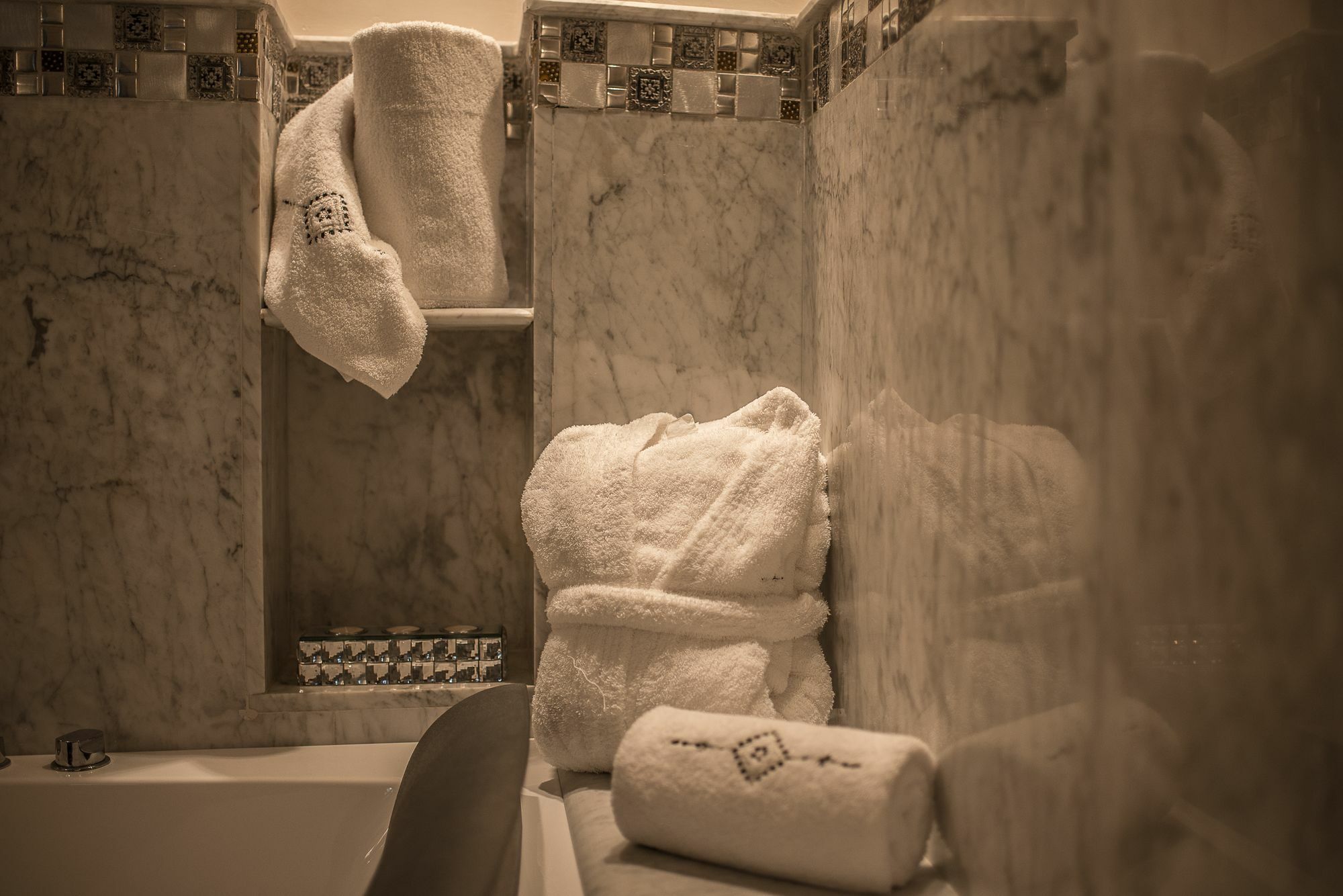 Riad Palais Razala マラケシュ エクステリア 写真