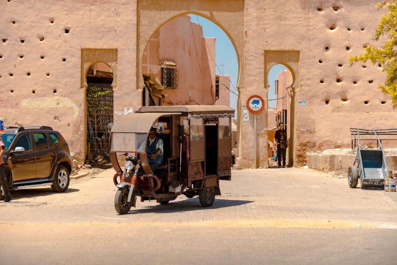 Riad Palais Razala マラケシュ エクステリア 写真