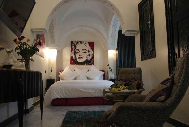 Riad Palais Razala マラケシュ エクステリア 写真